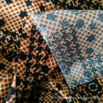 Bettwäsche aus gebürstetem Polyester im Burkina Faso-Stil